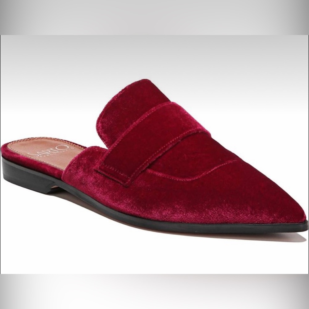 New Franco Sarto Ruby velvet mules I’m size 9M